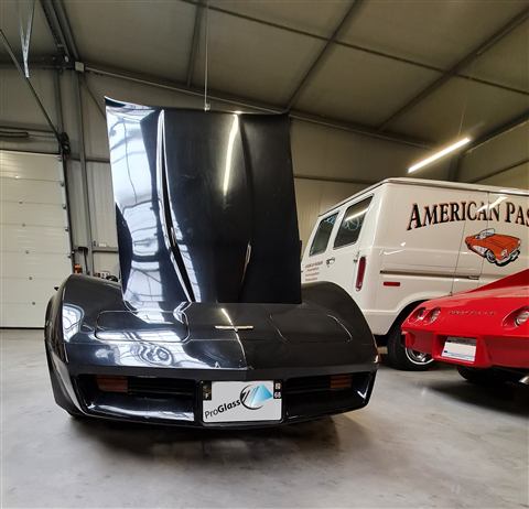 Remplacement de pare-brise sur Chevrolet Corvette